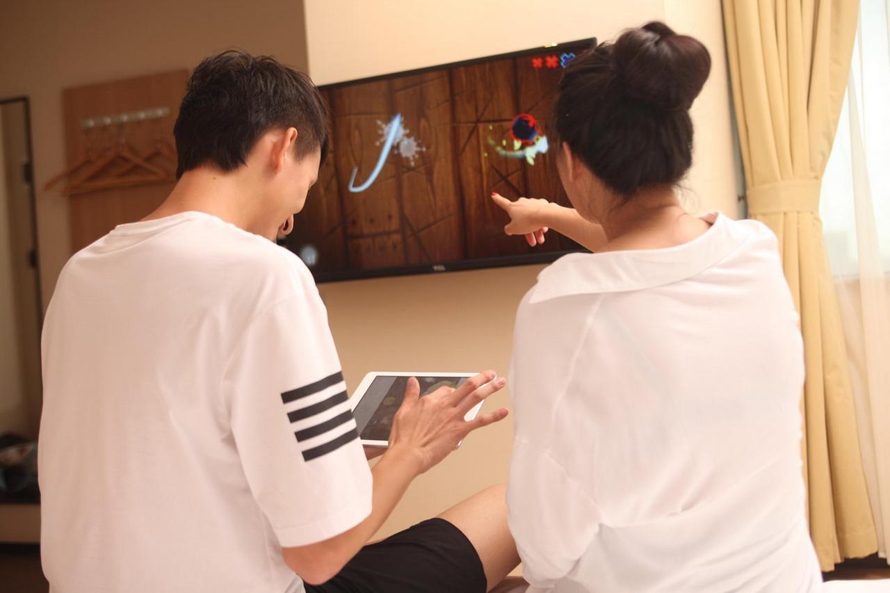 IU Hotel Zhanjiang Haibin Avenue Xinhaimingchen Bagian luar foto